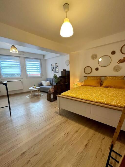 Appartement Neuf Entierement Equipe Proche Centre Амьен Экстерьер фото