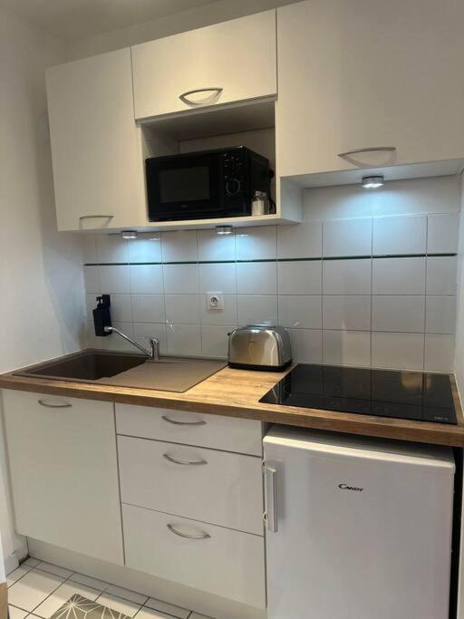 Appartement Neuf Entierement Equipe Proche Centre Амьен Экстерьер фото